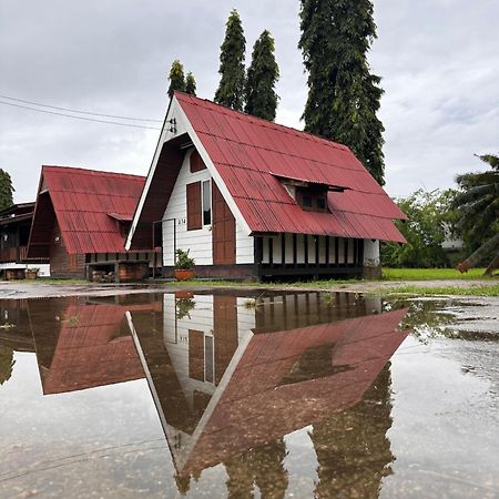 Mae Chaem Hotel And Resort Bagian luar foto