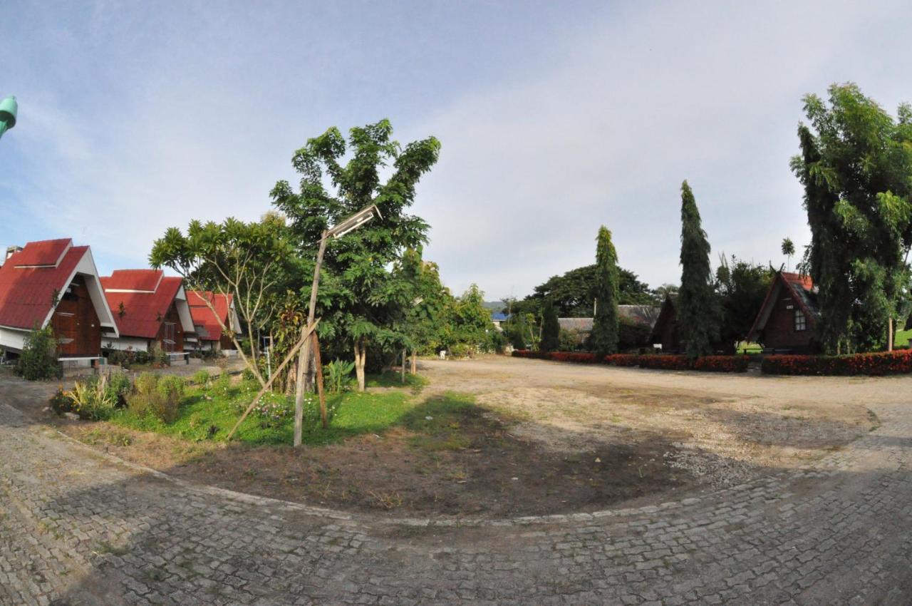 Mae Chaem Hotel And Resort Bagian luar foto