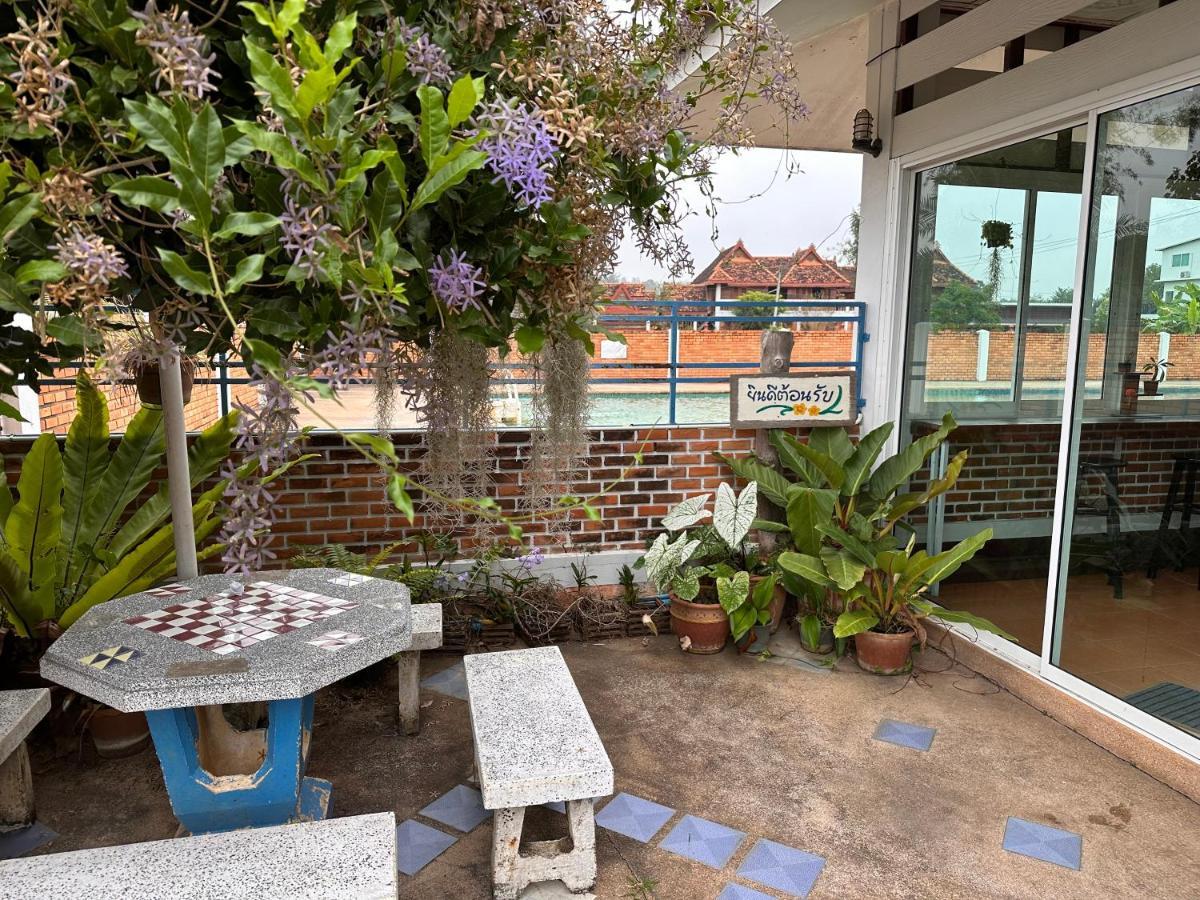 Mae Chaem Hotel And Resort Bagian luar foto
