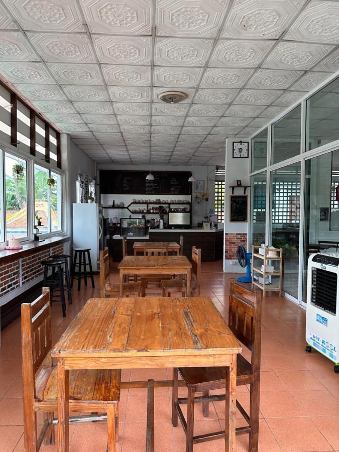 Mae Chaem Hotel And Resort Bagian luar foto