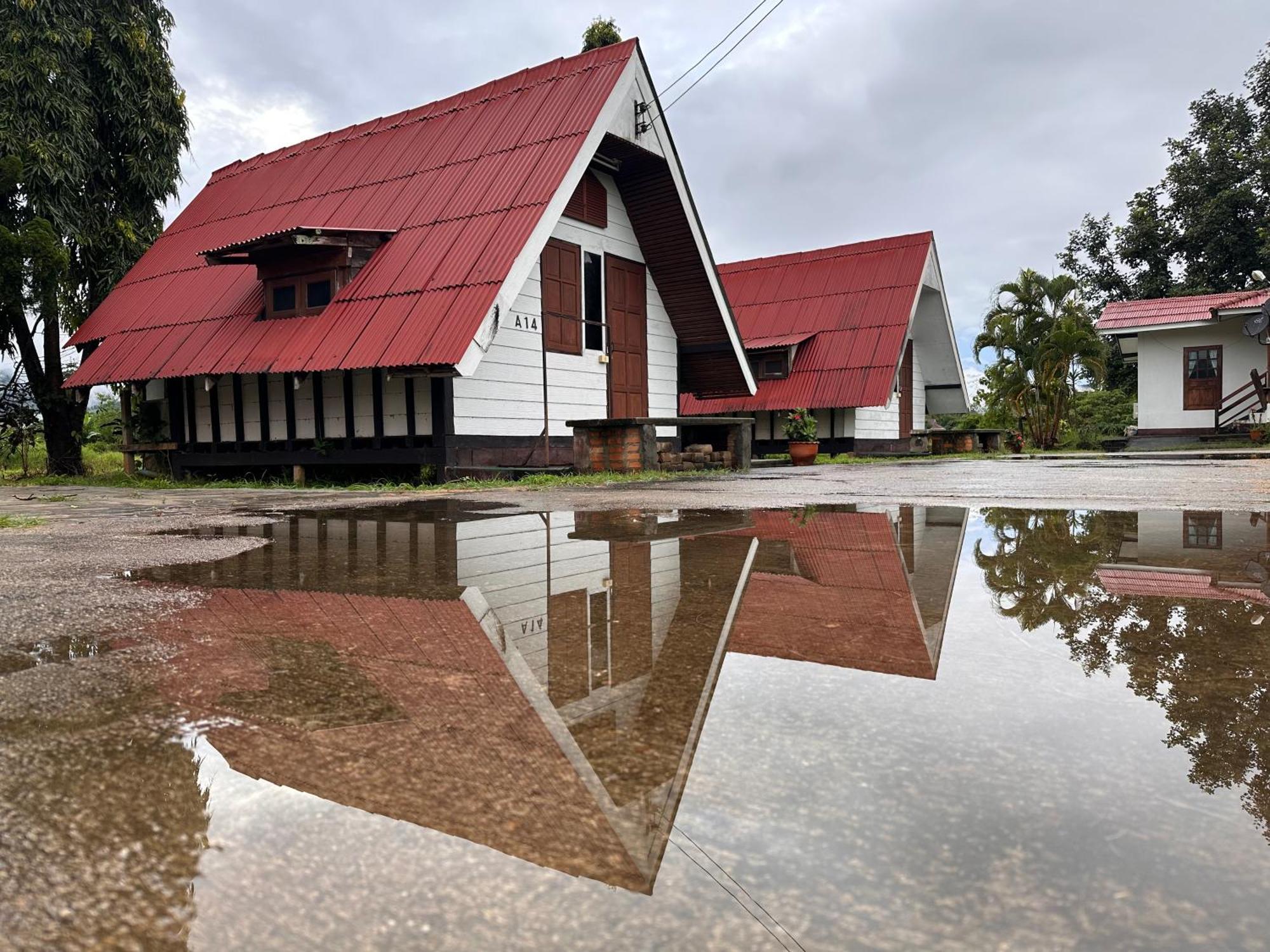 Mae Chaem Hotel And Resort Bagian luar foto