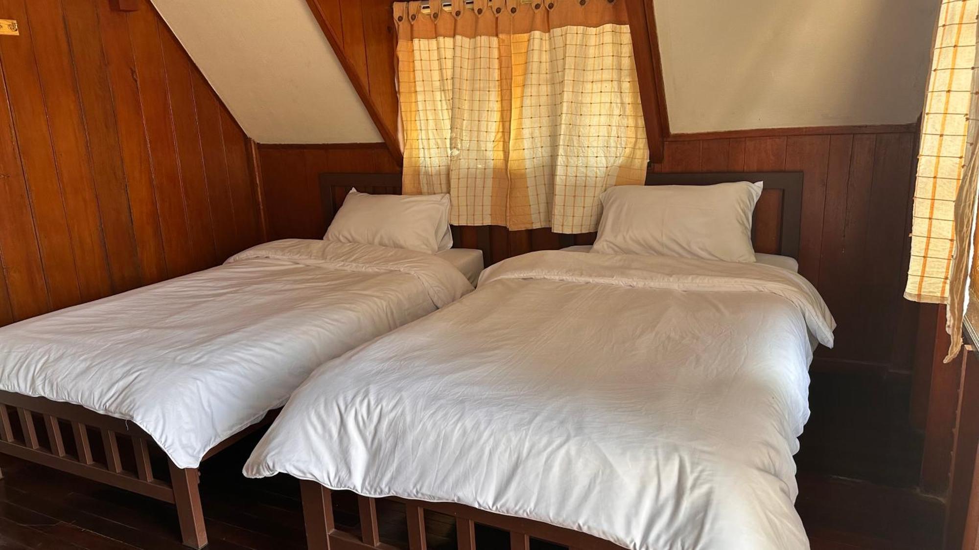 Mae Chaem Hotel And Resort Bagian luar foto